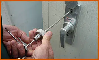Wyandotte MI Locksmith Store Wyandotte, MI 734-508-2938 - 5-lock-opening